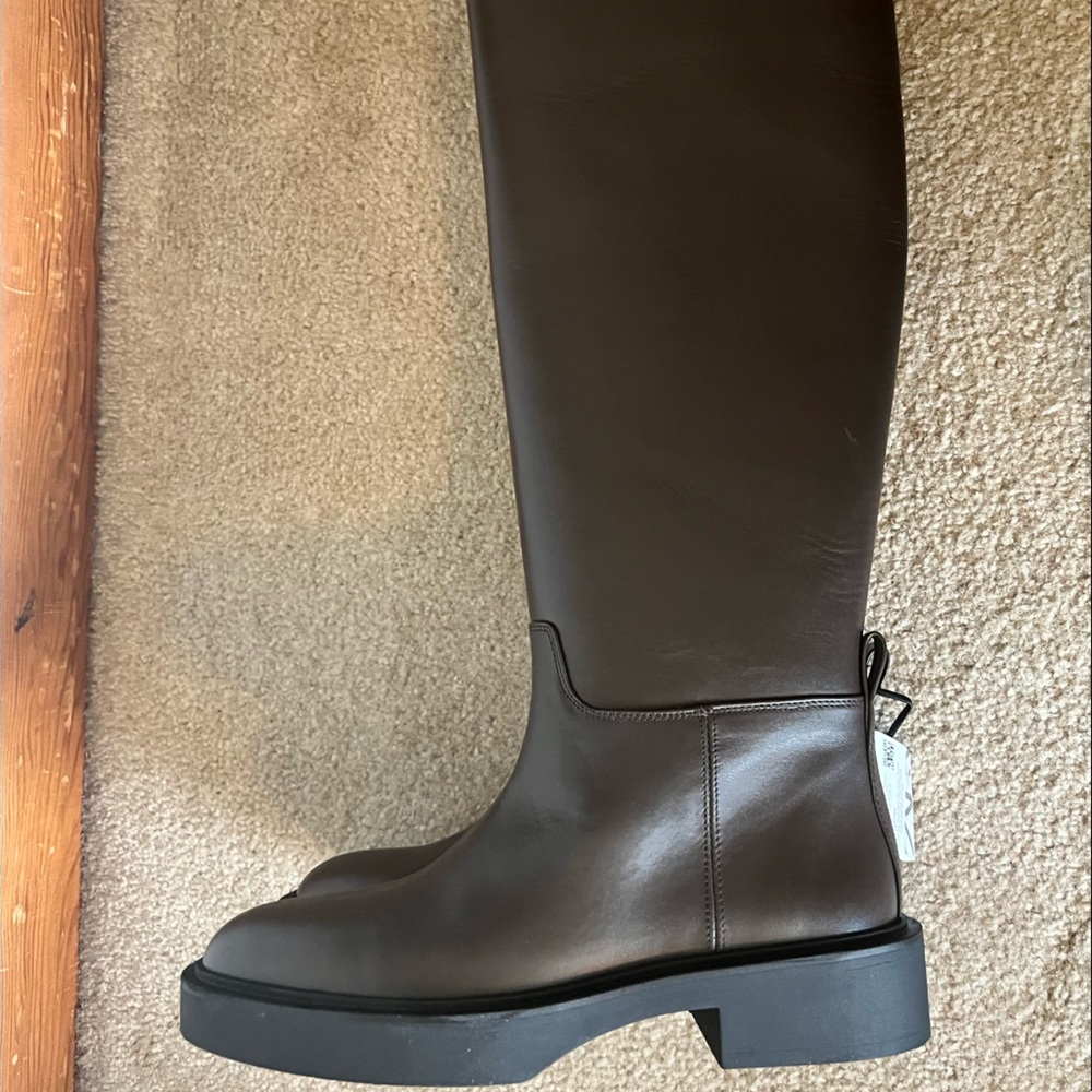 Zara Flat Knee High Boots size 6.5 (37)